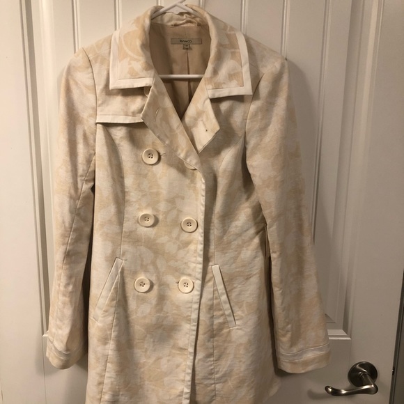 Jacket - Picture 4 of 7